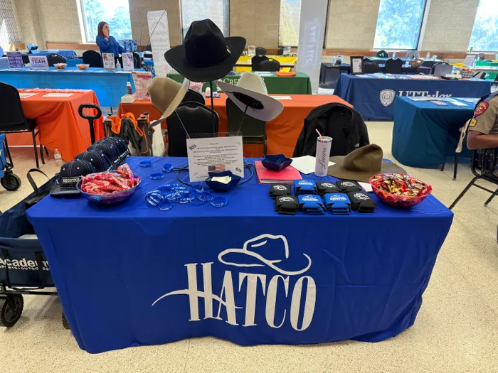 CustomProPrints.Com - Custom Rectangle Table Covers