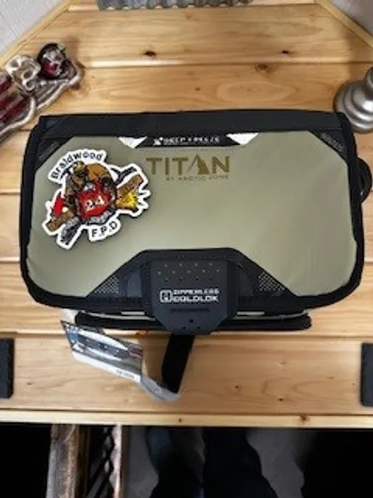 CustomProPrints.Com - Embroidered Patches