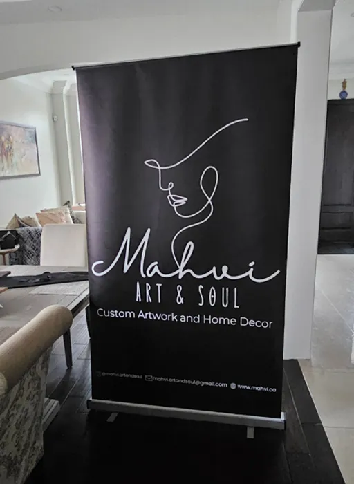 CustomProPrints.Com - Roll Up Banner Stands