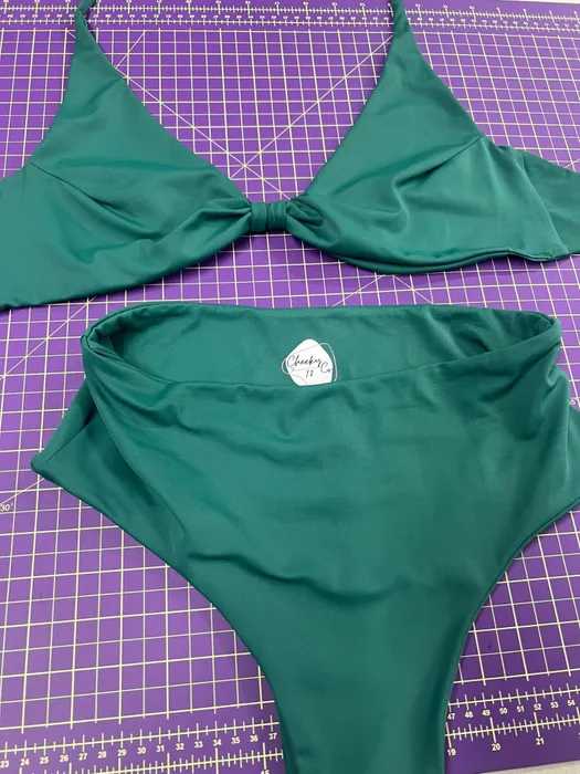 CustomProPrints.Com - Heat Transfer Patches