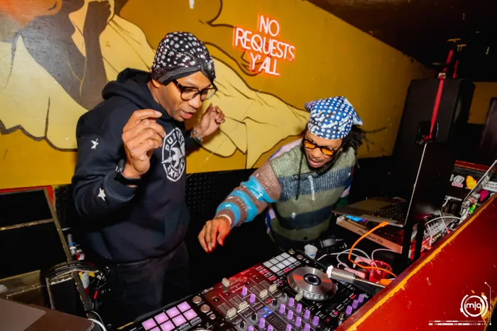 CustomProPrints.Com - Custom Neon Sign