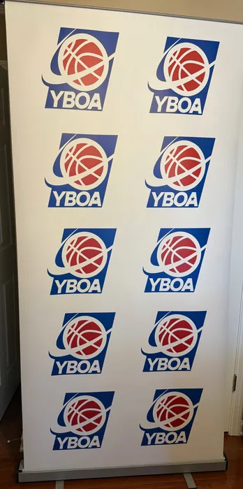 CustomProPrints.Com - Roll Up Banner Stands