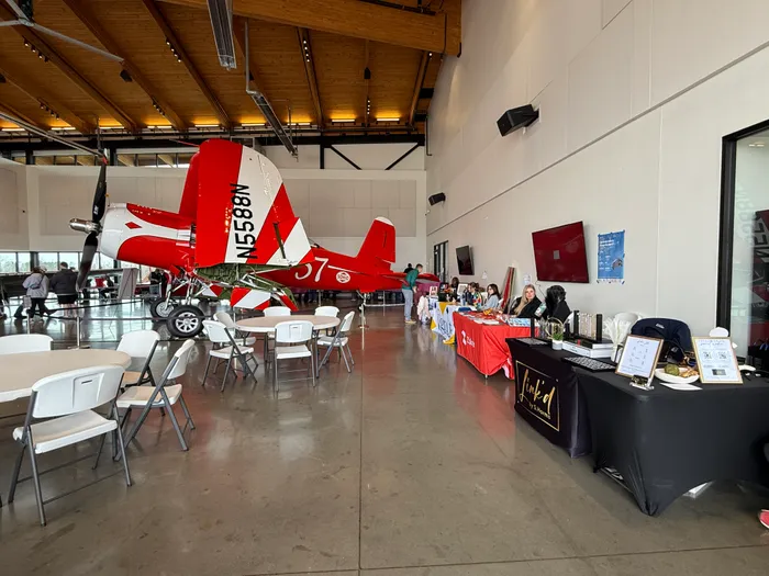 CustomProPrints.Com - Custom Rectangle Table Covers