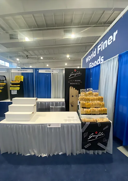 CustomProPrints.Com - Table Runner