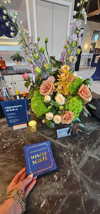 ImprintNow.nl - Custom Foil Stamped Beverage Napkin