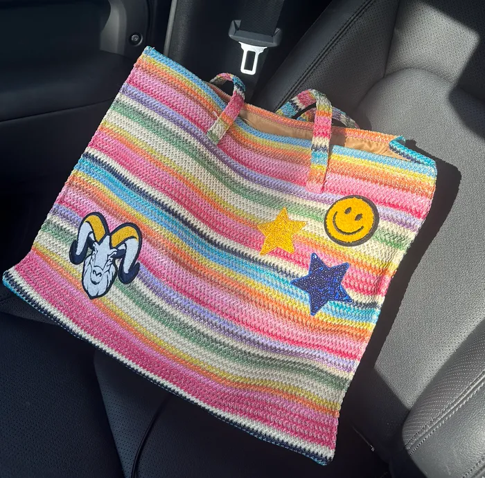 CustomProPrints.Com - Embroidered Patches