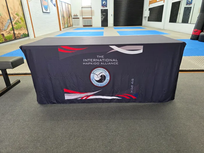 CustomProPrints.Com - Custom Rectangle Table Covers