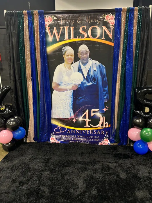 CustomProPrints.Com - Custom Vinyl Banners