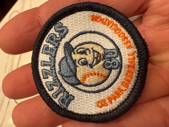 CustomProPrints.Com - Embroidered Patches