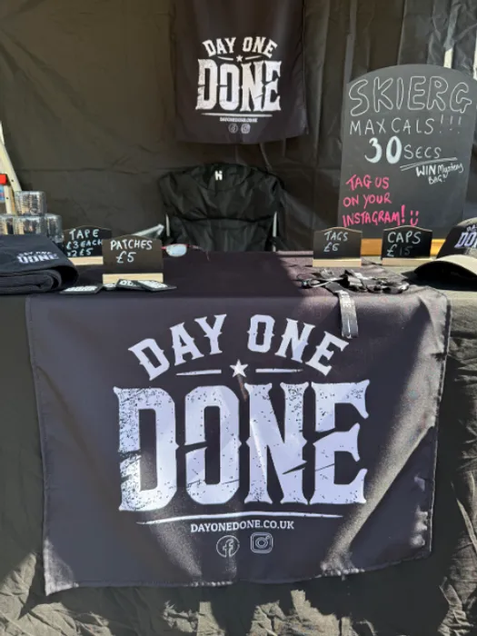 CustomProPrints.Com - Table Runner