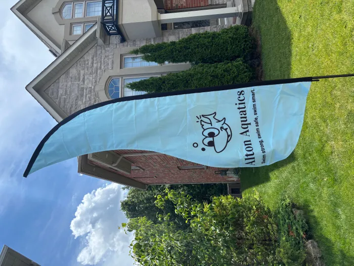 CustomProPrints.Com - Shark Fin Flag