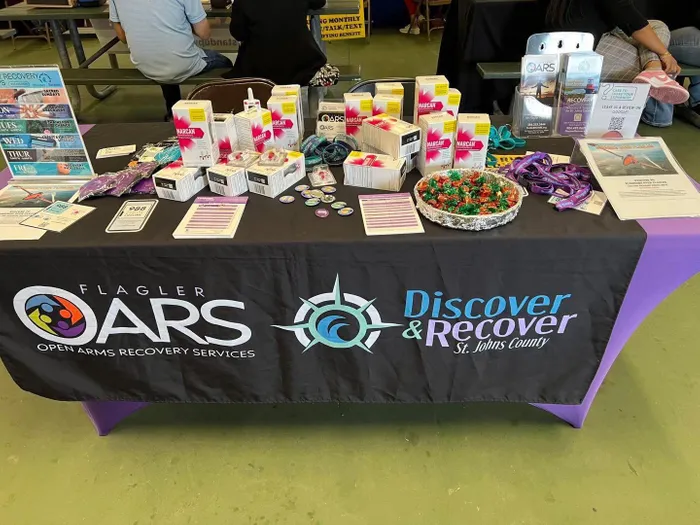 CustomProPrints.Com - Table Runner