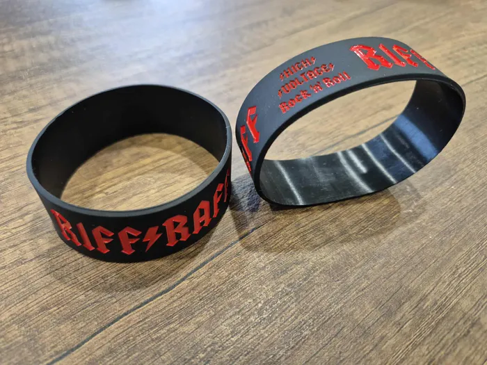 ImprintNow.nl - Debossed Colorfilled