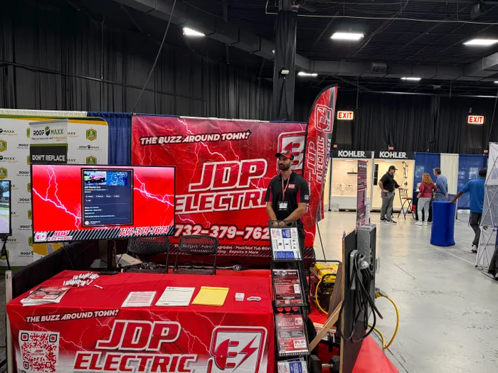 CustomProPrints.Com - Custom Vinyl Banners