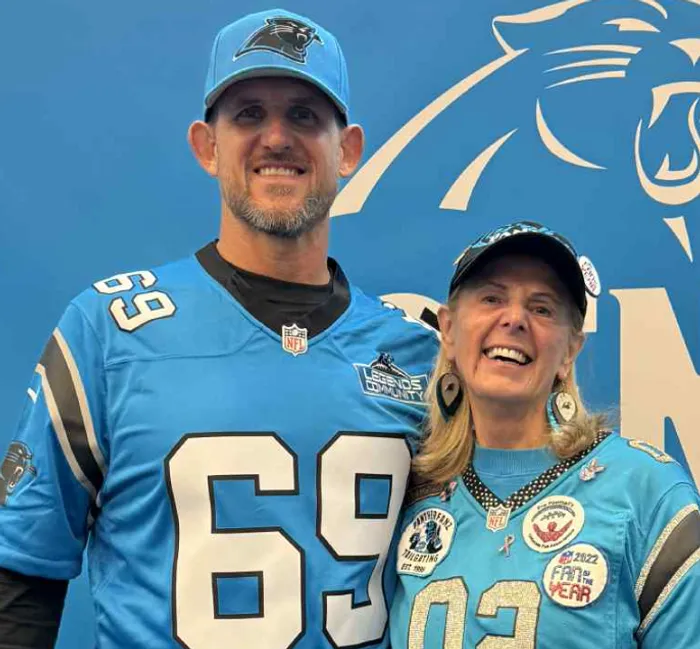 CustomProPrints.Com - Embroidered Patches