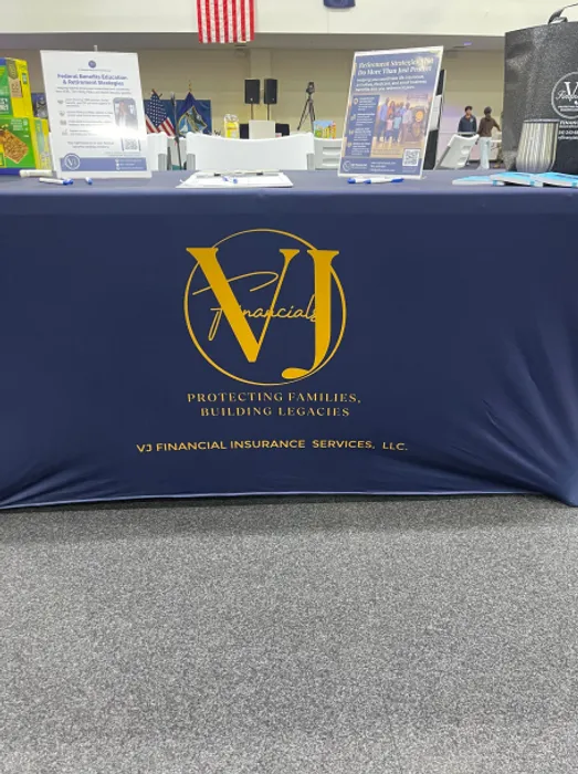 CustomTeesToday.com - Custom Rectangle Table Covers