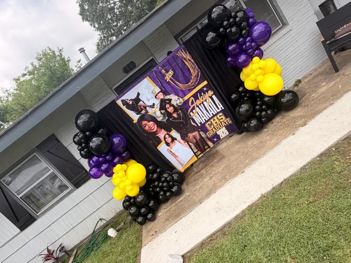 CustomShoeCharm.Com - Custom Vinyl Banner