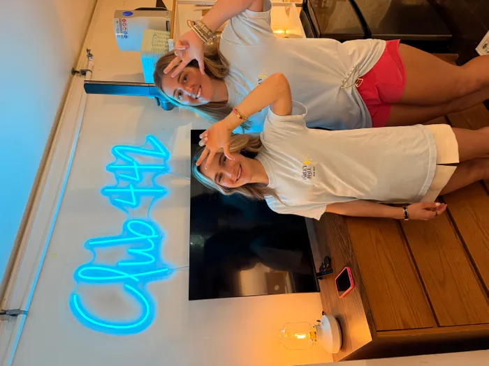 CustomProPrints.Com - Custom Neon Sign