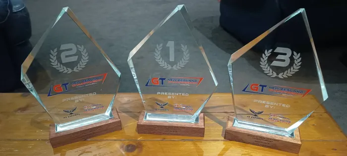 StealthPromoCo.Com - Pointed Crystal Trophy on Wooden Base