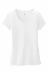 T-shirt Very Important de District pour femmes, col en V. DT6503 BLANC