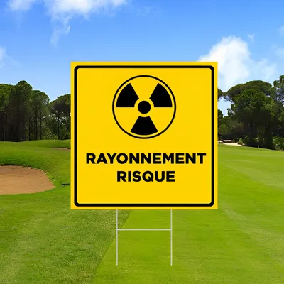 Panneau sur le risque de radiation