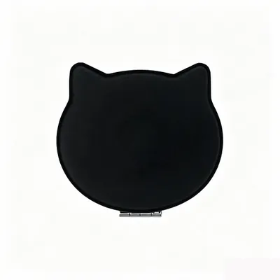 Cat 2.7 in. x 3 in.