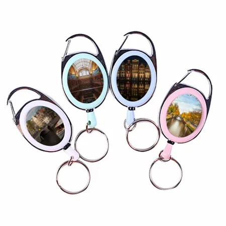 Badgeclip met Koord en Oprolmechanisme Badgeclip met Koord en Oprolmechanisme - Imprint Now - NL