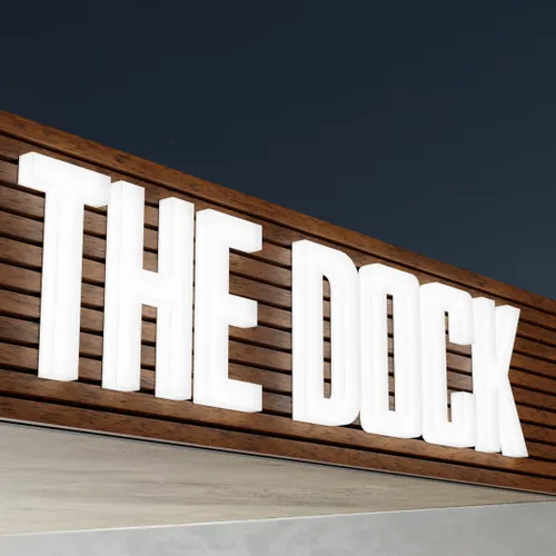 Voll beleuchtetes Schild - Imprint Now - DE