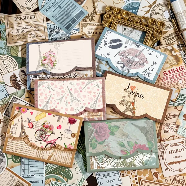 Enveloppes découpées à l'emporte-pièce