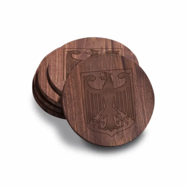 Handgefertigte Untersetzer aus Nussbaumholz