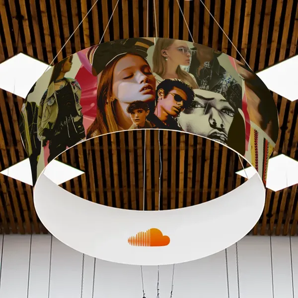 Individuelle Hängeschilder für Messen - Zulaufender Kreis - Imprint Now - DE