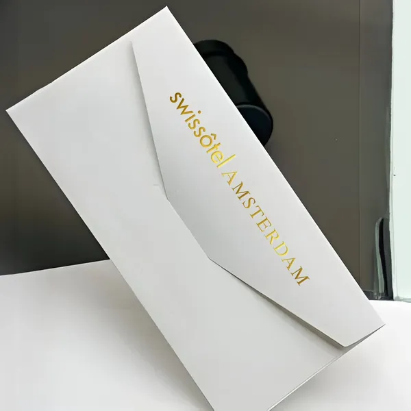 Foliegeperste Enveloppen